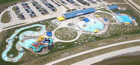 Oct 27, 2023 · Des Moines looks at $16.4 million repair, upgrade to public pools with slides, splash pads. Instead of building a fancy new aquatic center, Des Moines is looking to spend $16.4 million to upgrade ... 